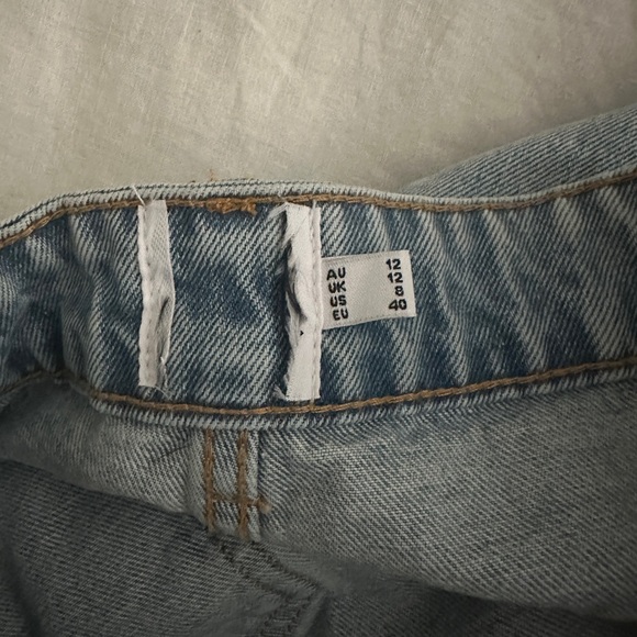 GAZELLE DENIM SKORT LIGHT WASH LOWER IMPACT - Picture 6 of 6